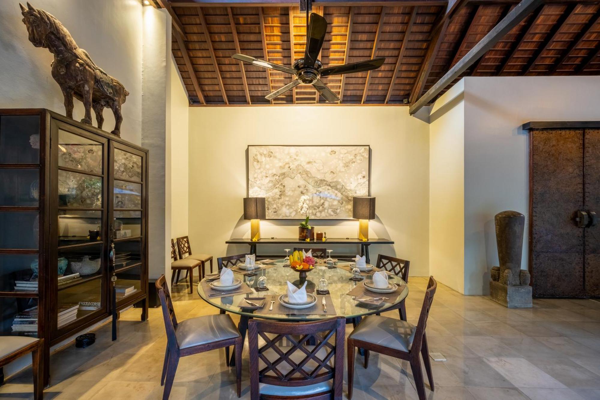 Villa De Suma - Fully Staffed Luxury Villa, Walk To The Beach! Семиньяк Экстерьер фото