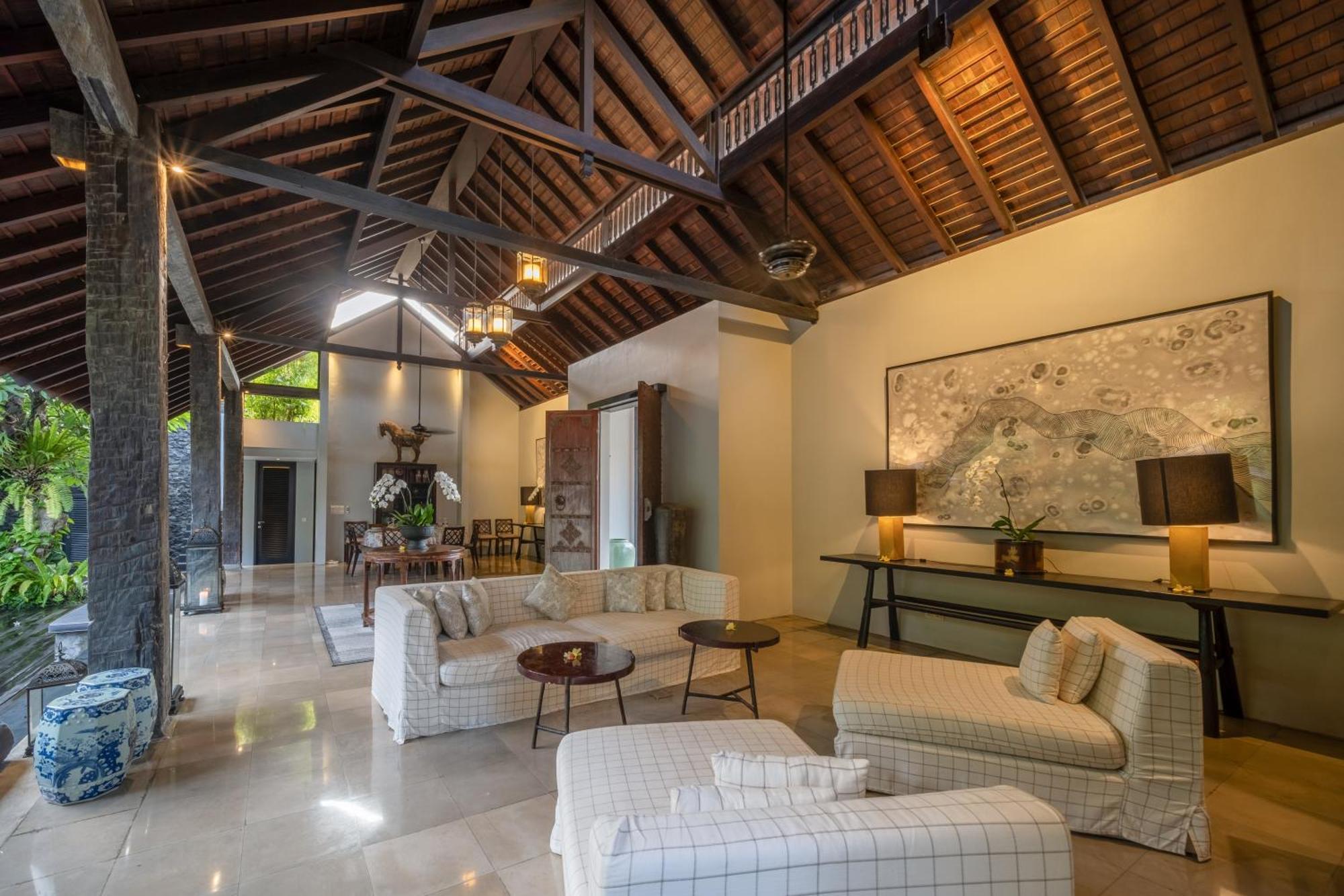 Villa De Suma - Fully Staffed Luxury Villa, Walk To The Beach! Семиньяк Экстерьер фото