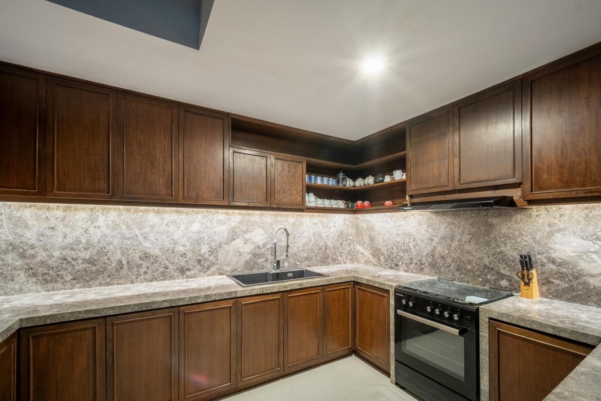 Villa De Suma - Fully Staffed Luxury Villa, Walk To The Beach! Семиньяк Экстерьер фото